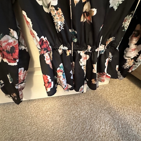Neiman Marcus Floral Blouse - Picture 2 of 2
